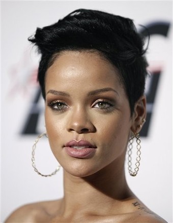 Rihanna – Balloon Juice
Rihanna
