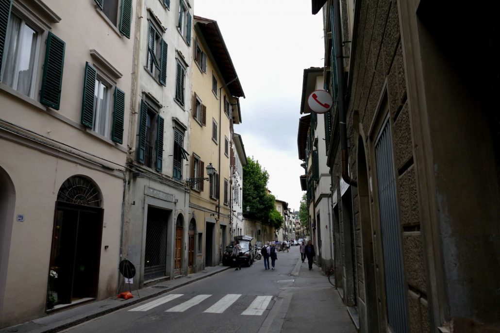 1000710 residential neighborhood near the Plazzo Piti